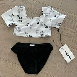 The Brand girls 2piece bathing suite size 92/98